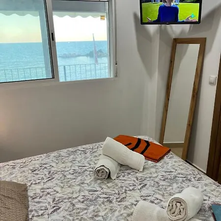 Seafront By Kalmarent Apartamento *
