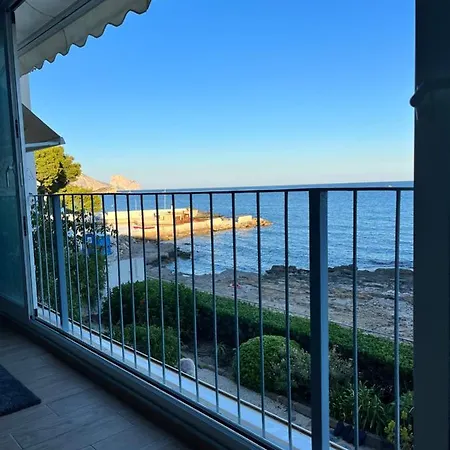 Seafront By Kalmarent Apartamento *