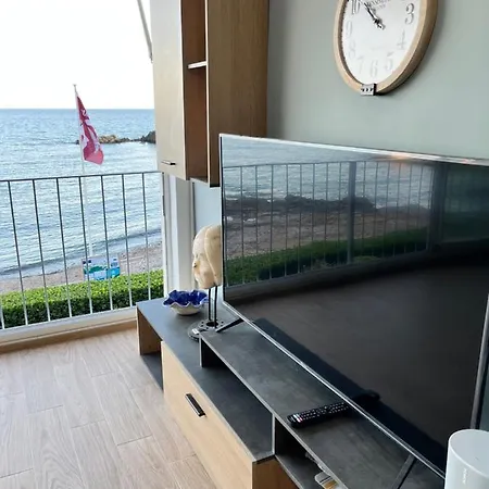 Apartamento Seafront By Kalmarent *
