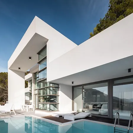Las Nereidas Hills Villa