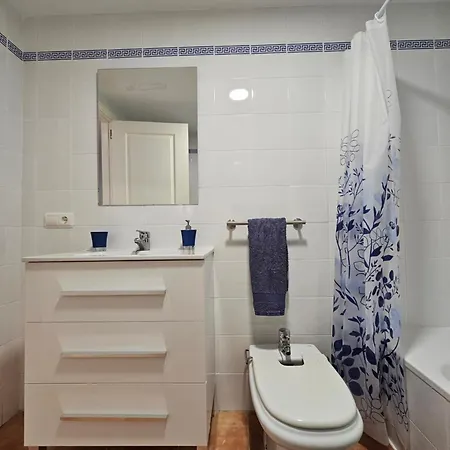 Apartment Piteras - En Casco Antiguo De Con Piscina By Redi