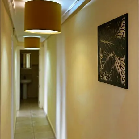 Semiramis 7 Apartment