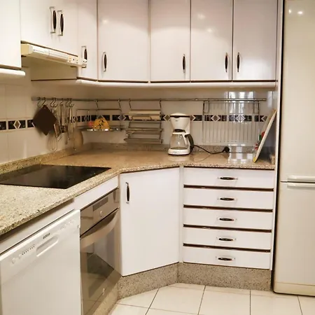 The Pinehouse Apartment