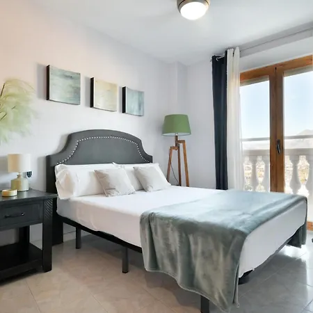 Oasis 2 Balcon Con Vistas Al Mar Y Montana By Vero