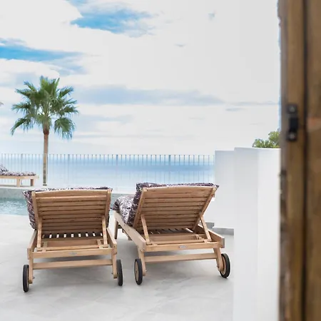 La Corniche Piscine, Parking & Wi-fi Villa *