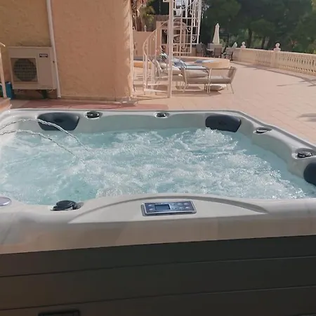 With Pool And Hot Tub On Golf Course Altea