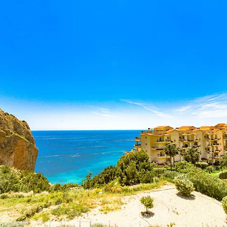 Refugio Del Mar - *