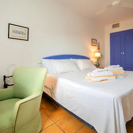 Apartment Solete - Con Vistas, Acceso Directo Al Mar, Piscina Y Parking By Redi