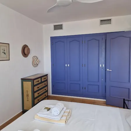 Solete - Con Vistas, Acceso Directo Al Mar, Piscina Y Parking By Redi