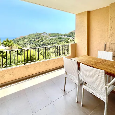 Apartment Lirios Hills Sea View *
