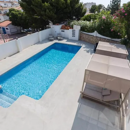 Pino Villa Altea