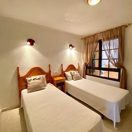 Apartment Cala Mascarat Laura