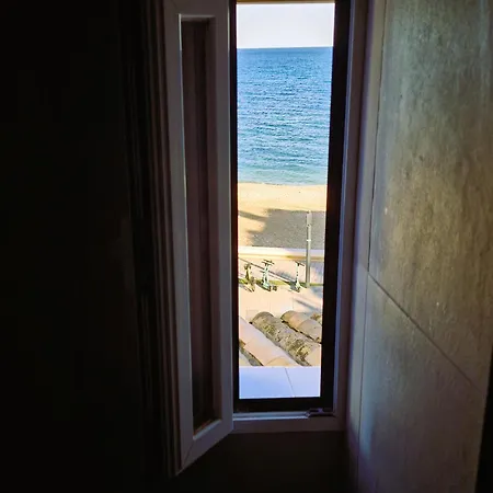 Сasa de vacaciones Encantadora Casa Marinera Frente Al Mar *