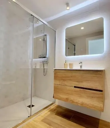Lux 2br Beachfront I Breathtaking Views