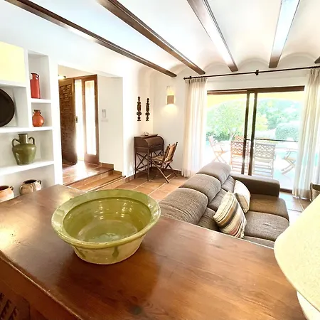 Villa De Estilo Espanol Con Jardin Y Piscina Altea