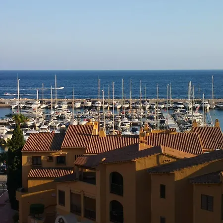 Precioso Apartamento En Primera Linea Del Puerto De Campomanes Altea