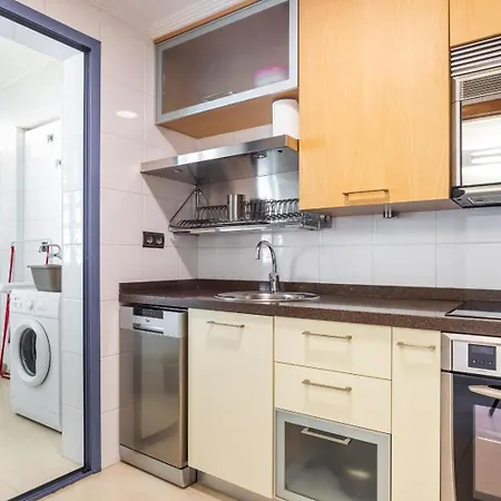 Terraza , 2 Rooms, 2 Bth, Pool ,parking Beach Apartment *
