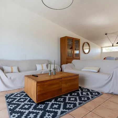Villa Mimosas *