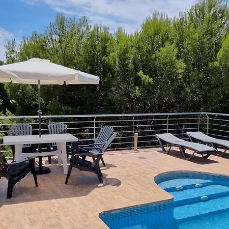 Reina Villa Altea