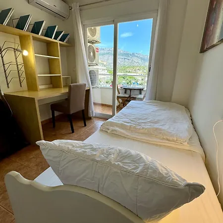 Wohnungaltea - Kirche, Berge, Am Apartment Altea