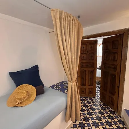 Casa Dino Casco Antiguo Apartment