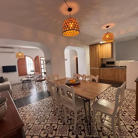 Apartment Casa Dino Casco Antiguo