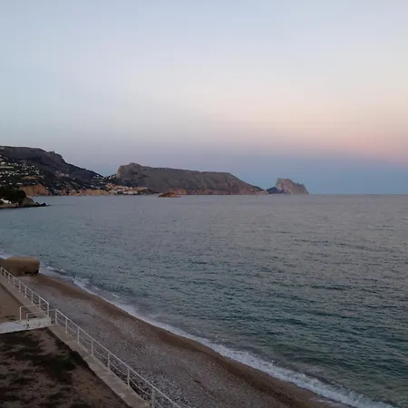Santa Cruz Cap Negret 9 3a