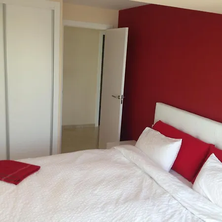 Apartment Santa Cruz Cap Negret 9 3a *