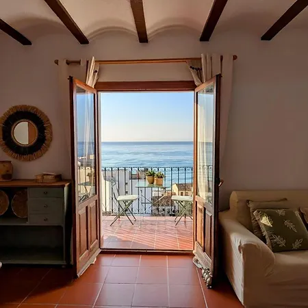 Casa Con Vistas Al Mar En El Casco Antiguo De