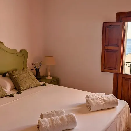 Casa Con Vistas Al Mar En El Casco Antiguo De Holiday home *