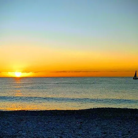 Apartamento Beautiful Beachfront