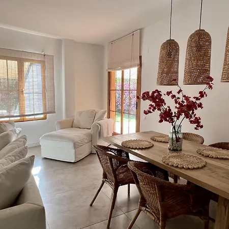 Apartment Hills - Playa Y Jardin