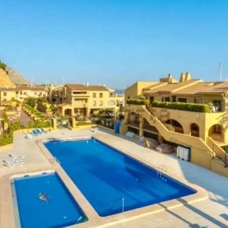 Luxury - Puerto De Campomanes *