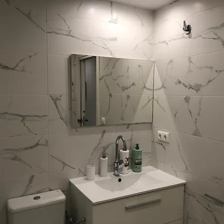Anna Apartment