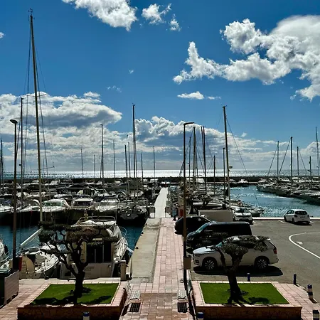Captain's House Apartment *