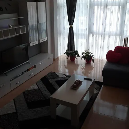 Nolan House Apartment *