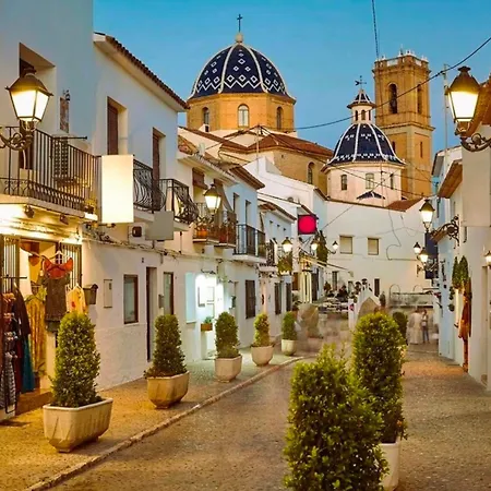 Luxury - Puerto De Campomanes