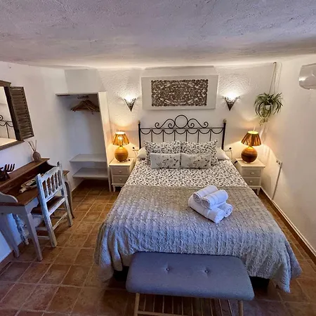 Paradise 1917 - Adults Only Hotel