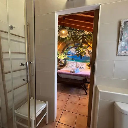 Hotel Paradise 1917 - Adults Only 2*