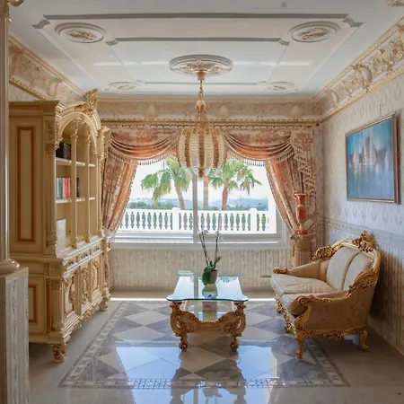 Alarita Villa