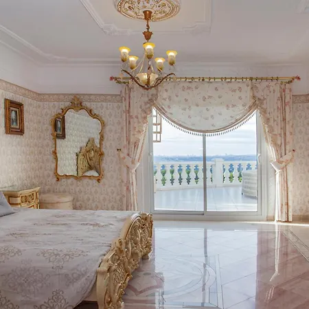 Villa Alarita *