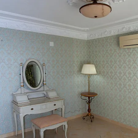 Villa Alarita *