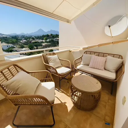Seaview Apartment *