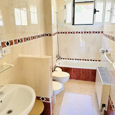 Spacious In Hills Altea