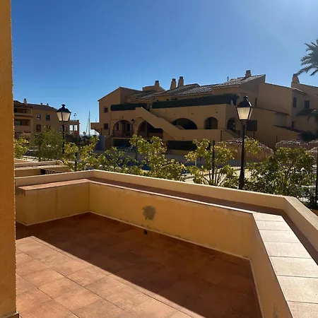 3 Habitaciones, Gran Terraza Apartment
