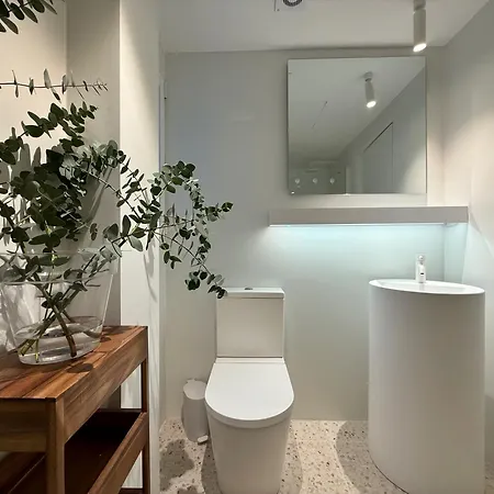 View 180 Apartment *