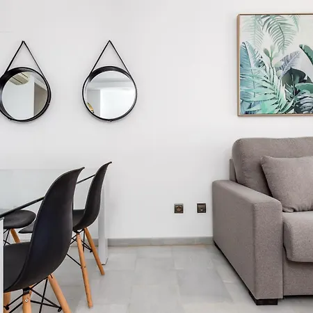 Apartment 1st Line Mascarat Beach- Solarium Terrace & Pool *