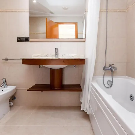 Apartment 1st Line Mascarat Beach- Solarium Terrace & Pool *