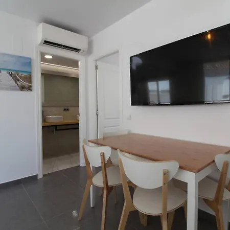 Ama Apartment *