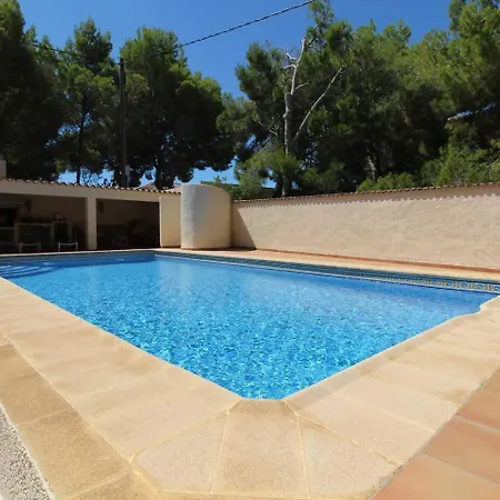 Con Piscina En Holiday home *
